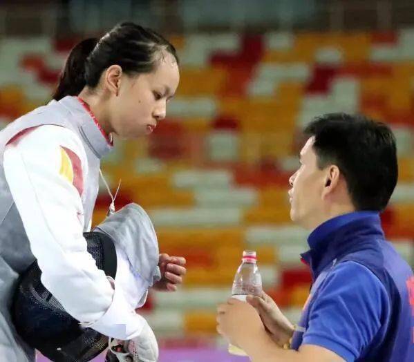 2020全国击剑冠军赛南京站:顾君勇夺女